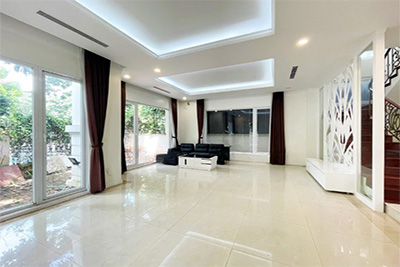 Cho Thuê Biệt Thự Đơn Lập View Sông Vinhomes Riverside: Nội Thất Cao Cấp, Tiện Ích Đỉnh Cao