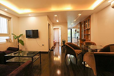 For rent 01 bedroom apartment on Xom Chua Street, walking to Westlake