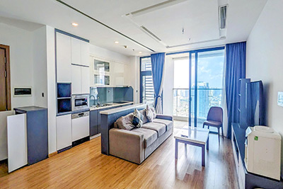For Rent: 3-Bedroom High-Floor Apartment in M1 Vinhomes Metropolis