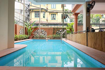 Cho thuê Biệt thự kiểu Pháp tại Tô Ngọc Vân, Tây Hồ, bể bơi, Ô tô vào nhà