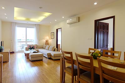 Căn hộ dịch vụ 2 phòng ngủ đầy đủ tiện nghi cho thuê tại trung tâm thành phố Hà Nội