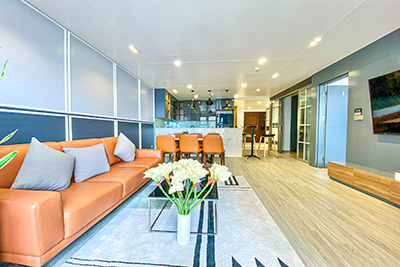 High floor 2 bedroom apartment for rent in Xuan Dieu, Tay Ho