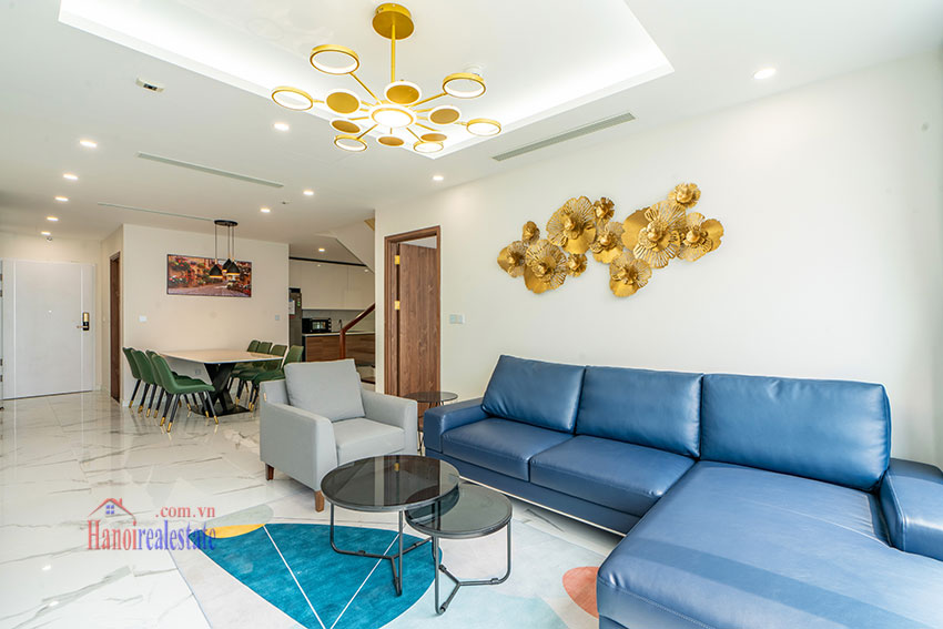 Hot duplex apartment in Sunshine City Hanoi: 5 bedrooms, beautiful, modern 3