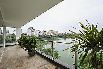 LakeView 3 BR apartment in Quang An Tay Ho, large balcony, high floor