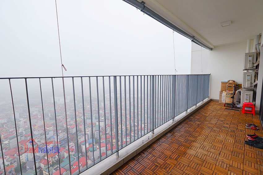Large 4 bedroom apartment with luxurious design in Kosmo Tay Ho Hanoi 2