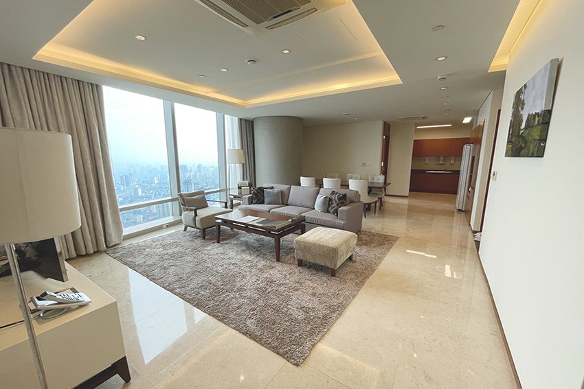 Cho thuê căn hộ siêu cao cấp 04 phòng ngủ tại tháp Lotte với view toàn cảnh thành phố Hà Nội