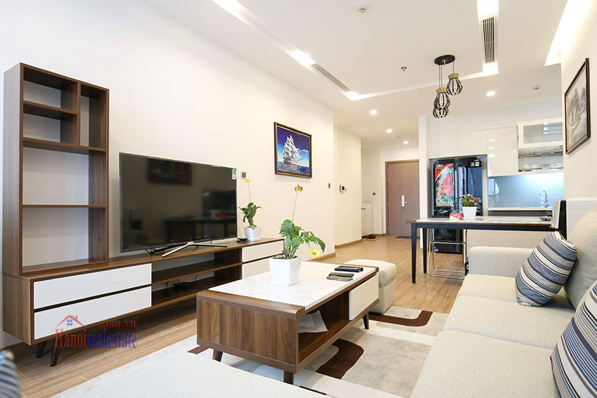 Lovingly modern rental 3 bedroom apartment in Vinhomes Metropolis Hanoi 5
