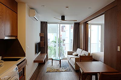 Luxurious Japanese style apartment for rent in Dao Tan, Ba Dinh