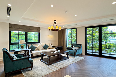 Luxury 4-Bedroom 4-Bath 150m² Apartment Near West Lake: Elegant Living