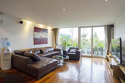 Luxury apartment for rent in Tay Ho with top floor terrace, stunning view