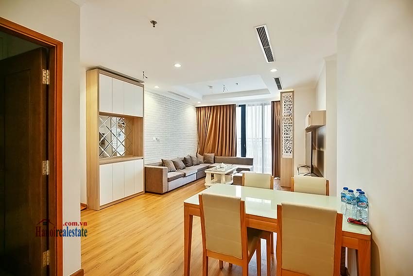 Luxury apartment in Block R6 Royal City, 03BRs/02Baths 9