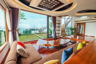 Magnificent Westlake view 4-bedroom Duplex penthouse on To Ngoc Van