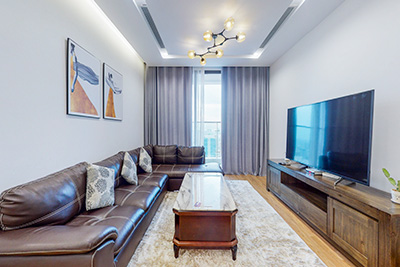 Metropolis: Bright and modern 4BR apartment on high floor M2 Building