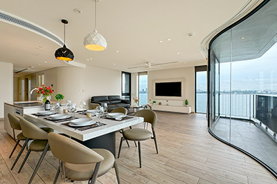 Modern 140m2 Lakeview Apartment, 3 Bedrooms, Premium Interior in Quang Khanh