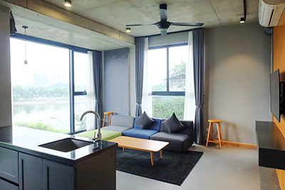 Modern 2 bedroom Apartment with lake view in Dong Da District