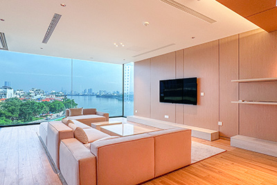 Căn Hộ 2 Phòng Ngủ 120m² Hiện Đại tại Xuân Diệu - View Hồ Tây, Nội Thất Cao Cấp