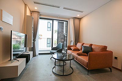 Modern 3-bedroom brand new apartment on Tay Ho Road