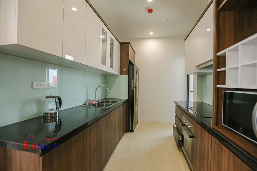 Modern and cozy 03BRs apartment at Dang Thai Mai 8
