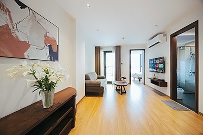 Modern Apartment for Rent 100m² in Dao Tan Street - 2 Bedrooms, 2 Bathrooms
