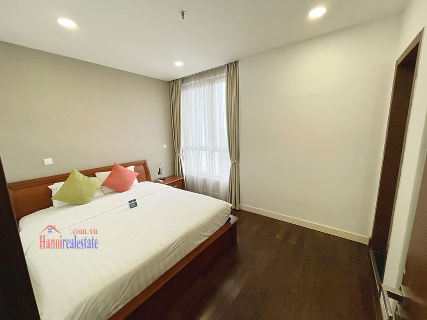 Modern cozy 4 bedroom apartment in Lancaster Tower Hanoi 16