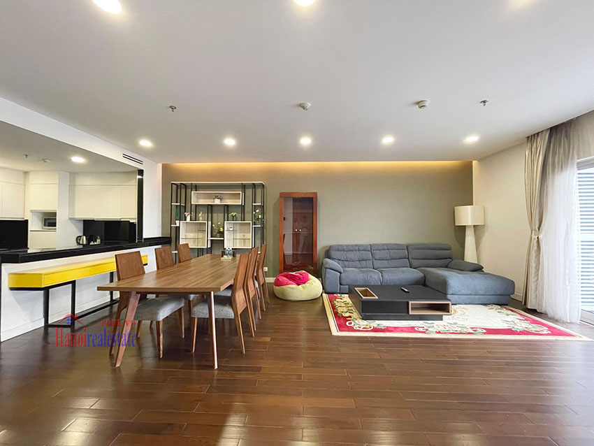Modern cozy 4 bedroom apartment in Lancaster Tower Hanoi 5