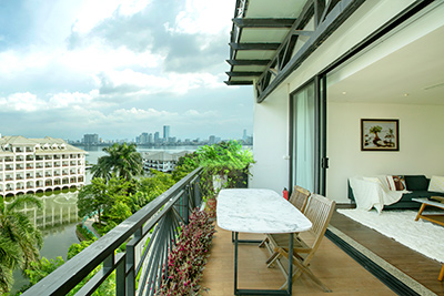 Căn Hộ Cho Thuê View Hồ Tây, 2 Phòng Ngủ, Full Nội Thất - Từ Hoa, Hà Nội