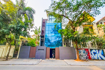 Modern, Westlake front 4BRs house with massive living room on Quang An St