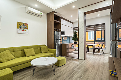 Newly renovated 1 bedroom apartment for rent on Tay Ho road