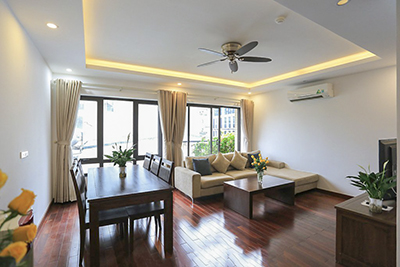 Nice 02 bedroom apartment on Tay Ho Road, near West Lake