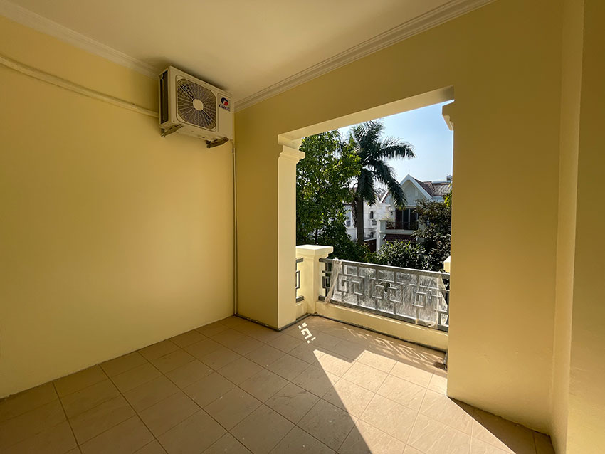 Peaceful 5-bedroom house with nice view in T block Ciputra with garden 30