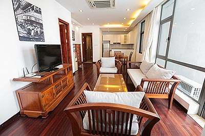 Peaceful Duplex apartment with 02 bedrooms in Xom Chua Street