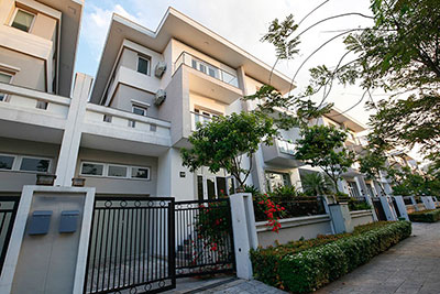 Pretty brand new 05BRs house in K2 Ciputra, open view 