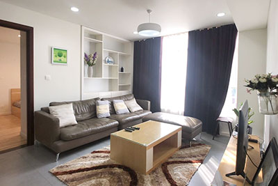 Reasonable price 02BRs apartment at Watermark Residence, pool and gym 