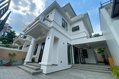 Renovated 5-Bedroom Villa for Rent in Ciputra – Walking Distance to UNIS