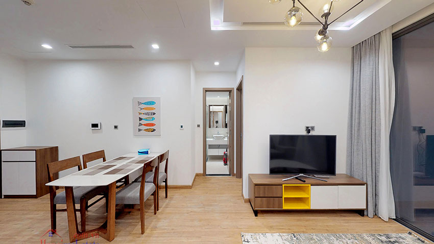 Rental 2 bedroom apartment in Vinhomes Metropolis, modern furnishing 3