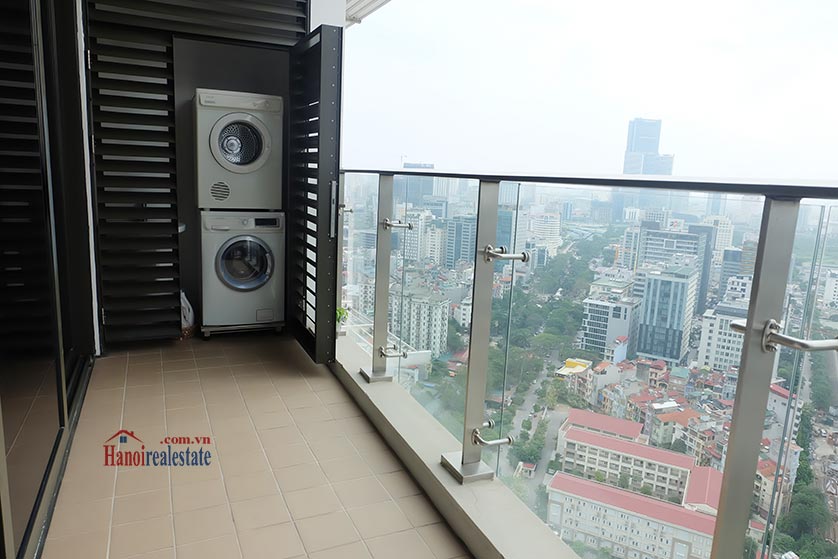 Renting 3 br apartment in Indochina Plaza, fully furnished 14