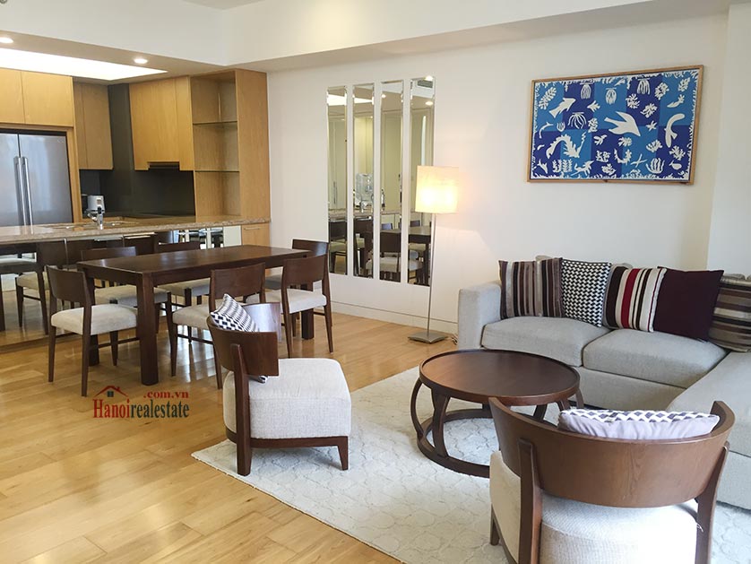 Renting 3 br apartment in Indochina Plaza, fully furnished 2