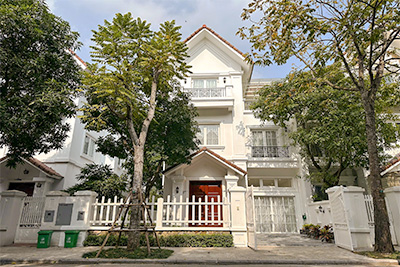 Semi-Detached Villa for Rent in Hoa Sua, Vinhomes Riverside | 3BR Waterfront