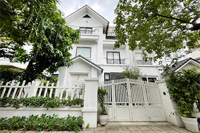 Semi-Detached Villa for Rent in Vinhomes Riverside, Long Bien – 161m², 3 Bedr