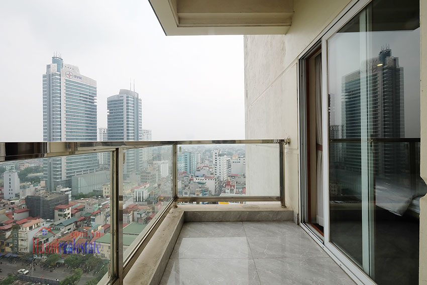 Skyline Tower lake view 2 bedroom apartment in Truc Bach, Ba Dinh 12