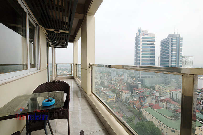 Skyline Tower lake view 2 bedroom apartment in Truc Bach, Ba Dinh 4