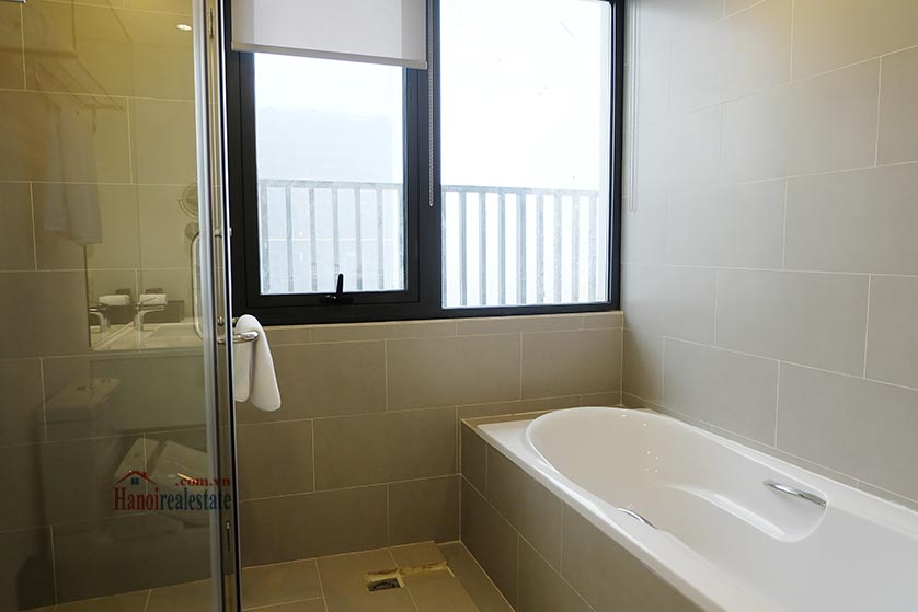 Somerset West Point: High-ended 02BRs serviced apartment, balcony with Westlake view 13