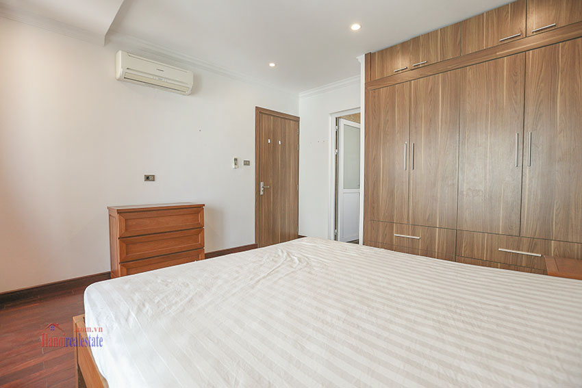 Spacious 3 bedroom apartment with big balcony in Tay Ho district, Hanoi 8