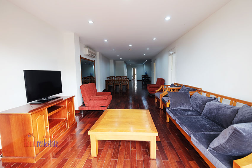 Spacious 3 bedroom Apartment with lake view on Tran Vu Street 3