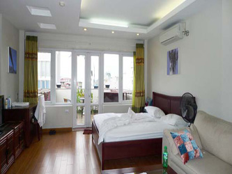 Spacious apartment for rent in Hoan Kiem, 2 bedrooms, large balcony