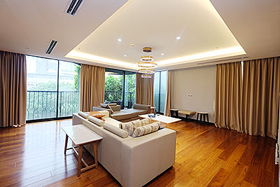 Spacious modern 3-bedroom Apartment to rent in Hoan Kiem