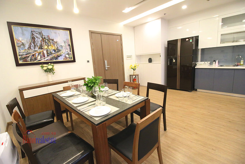 Super family living accommodation of 3 bedrooms in M3 Tower, Vinhomes Metropolis Hanoi 6