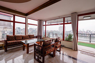 Super wide Westlake view, 2 bedroom apartment rental in Quang An str, Tay Ho, Hanoi 
