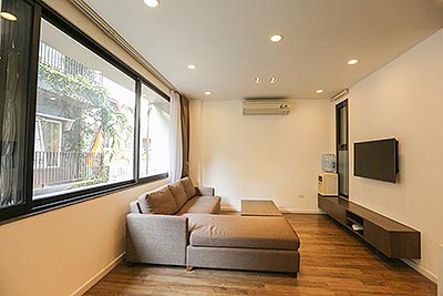 Cho thuê căn hộ dịch vụ 02 phòng ngủ giá rẻ, hiện đại tại đường Tô Ngọc Vân