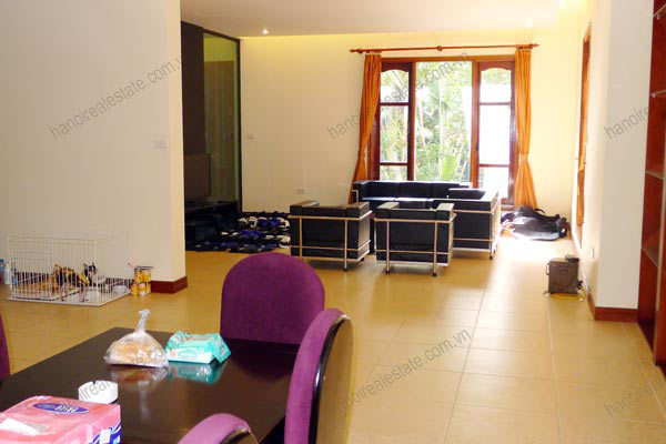 Tay Ho modern 5 bedrooms Villa include a Pool and open ground floor 6